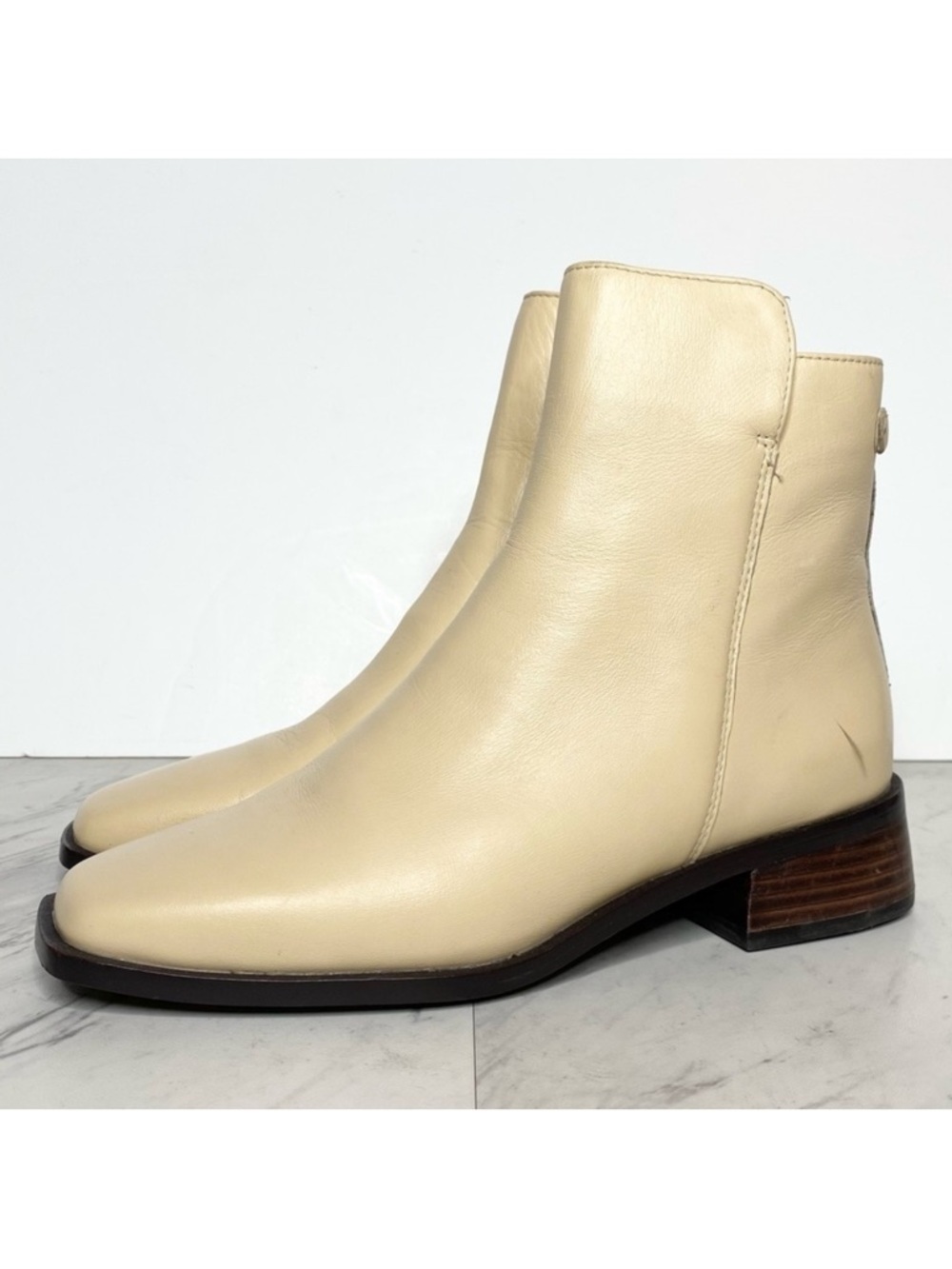 Sam Edelman Thatcher Leather Bootie 5 1/2 M